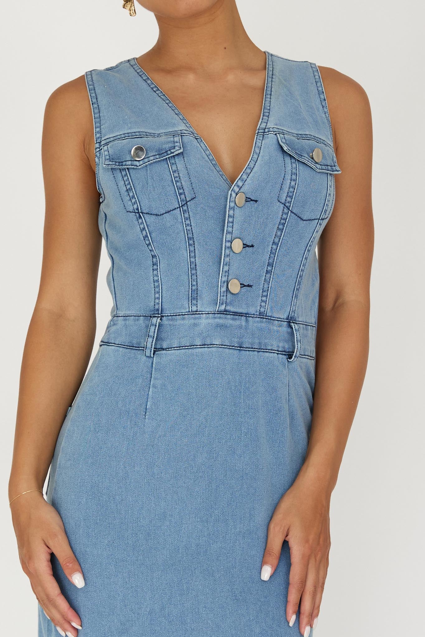 Jazelle Sleeveless Button Front Maxi Dress Denim